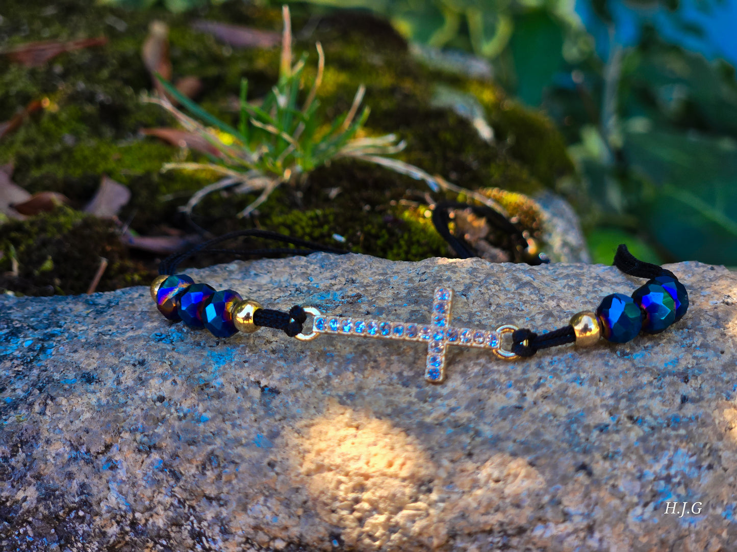 Cross Adjustable String Bracelet