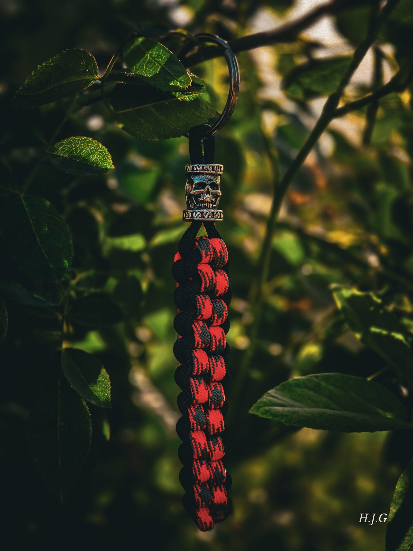 Box Knot Paracord Keychain