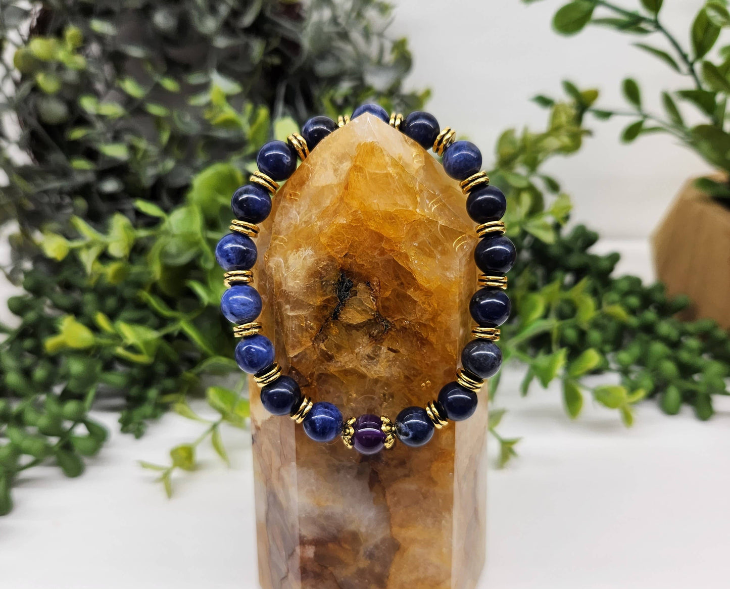 ANXIETY SUPPORT - Sodalite/Amethyst (center) with Gold color