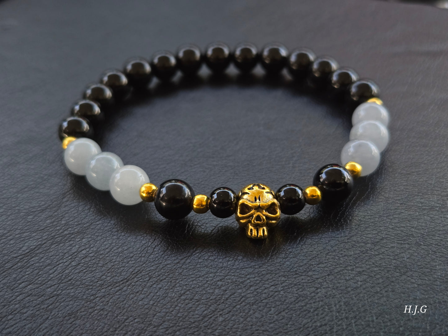 Skull healing bracelet