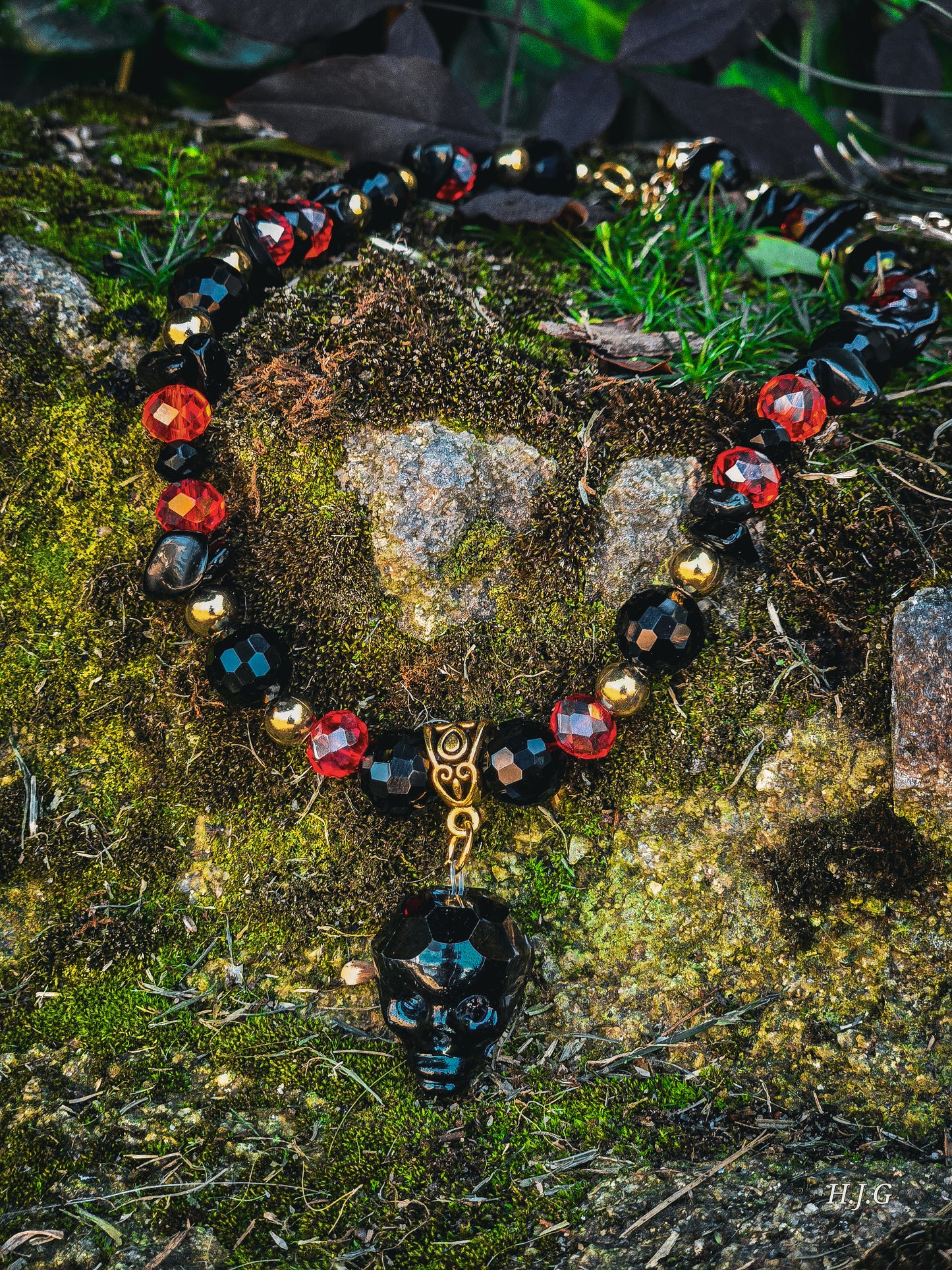 Black and Red Skull Necklace