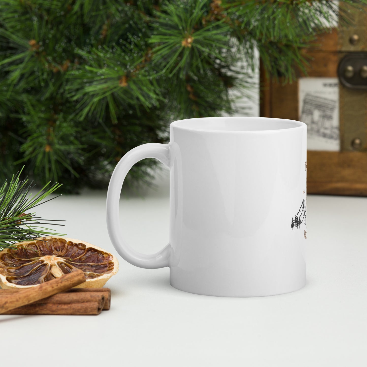 White glossy mug bark ranger