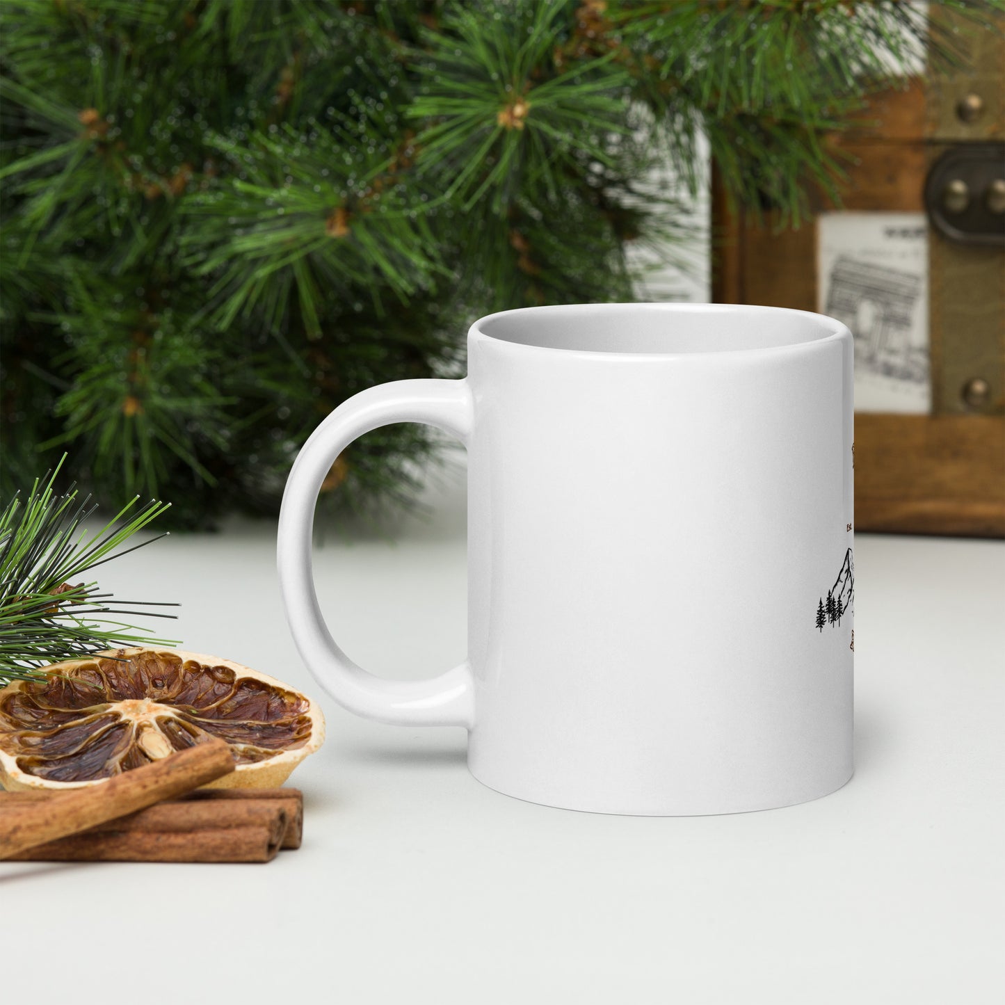 White glossy mug bark ranger